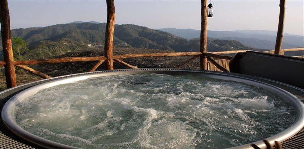 Aamod Resort Shimla Eksteriør billede